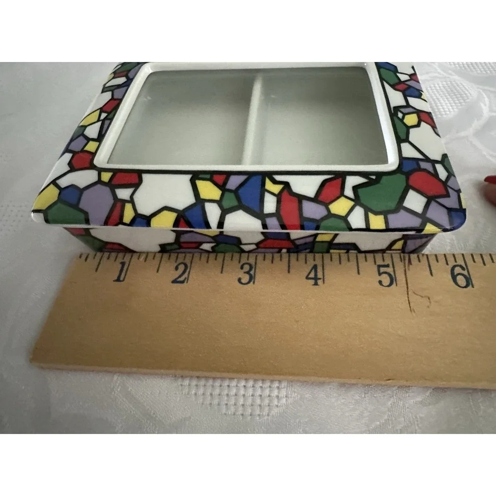 N/A design cracks stylish